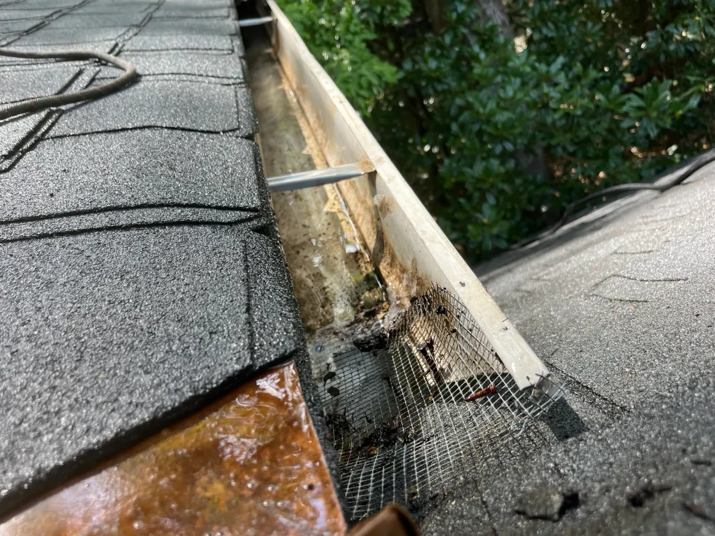 Hart Family Home Services - Gutter Guard Cleaning 3