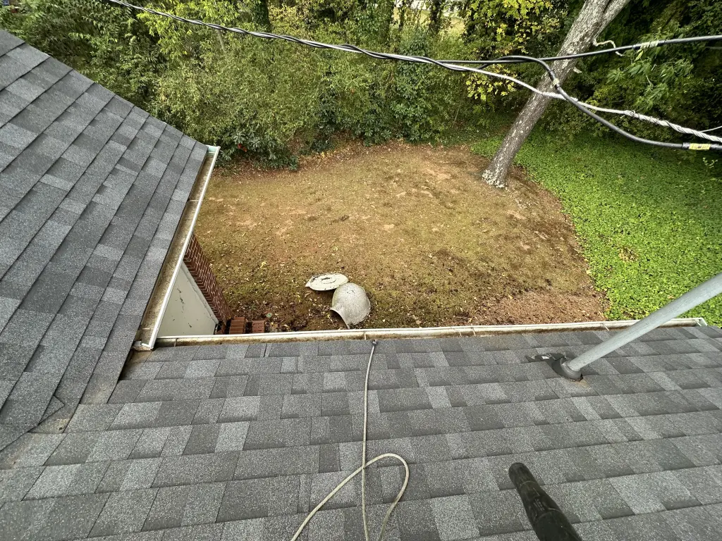 Hart Family Home Services - clean roof and gutter