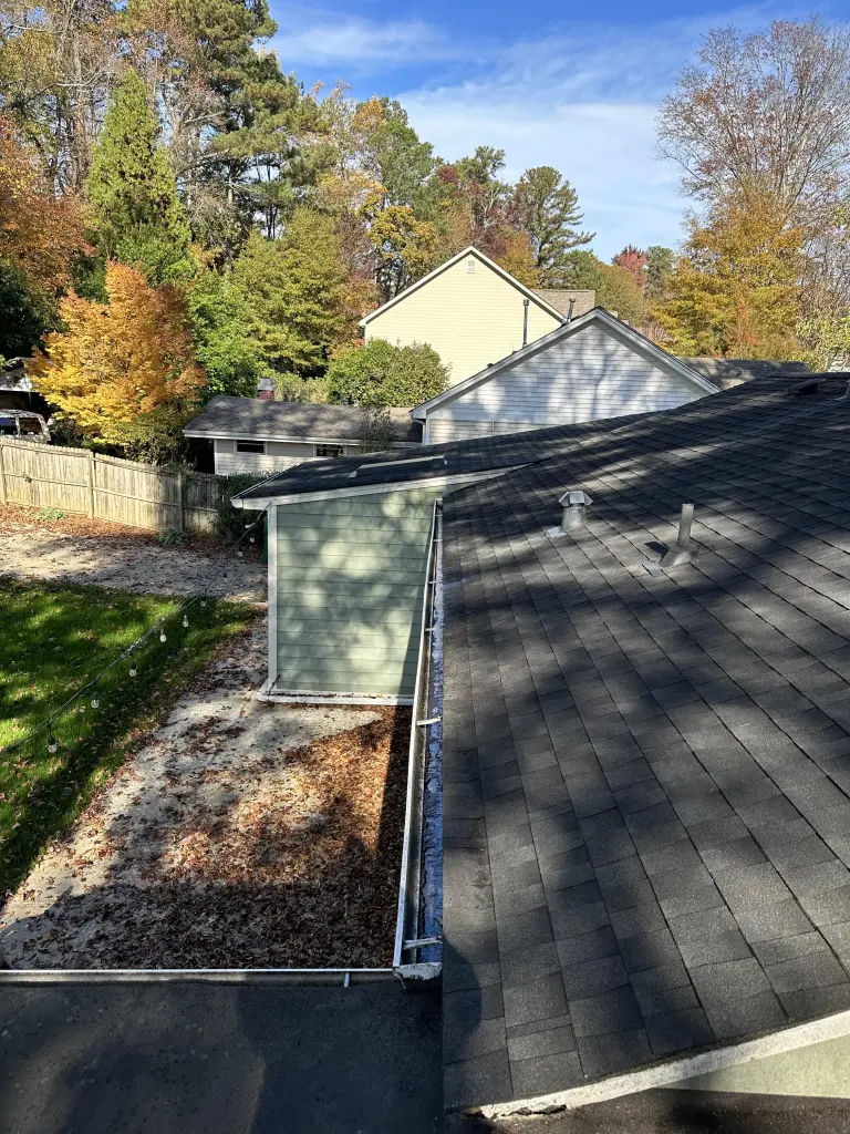 Hart Family Home Services - clean roof and gutter